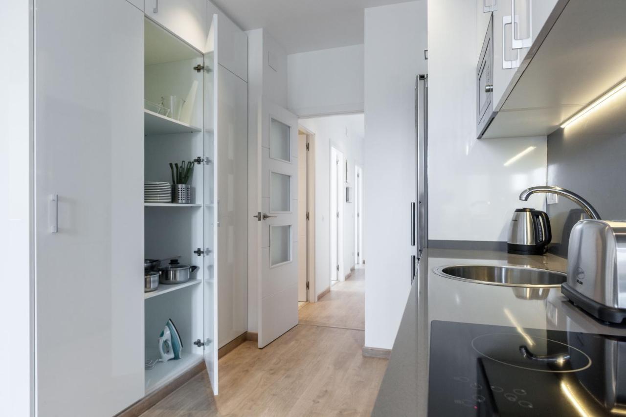 Bright Apartment With Balconies 34 巴塞罗那 外观 照片